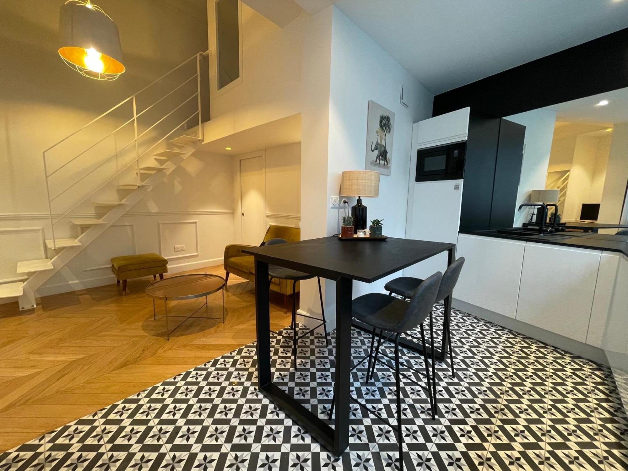 Appartement Au Top ! Le Petillant Leclerc - Place D'Erlon - Hyper-Centre Ville - Gare رانس المظهر الخارجي الصورة